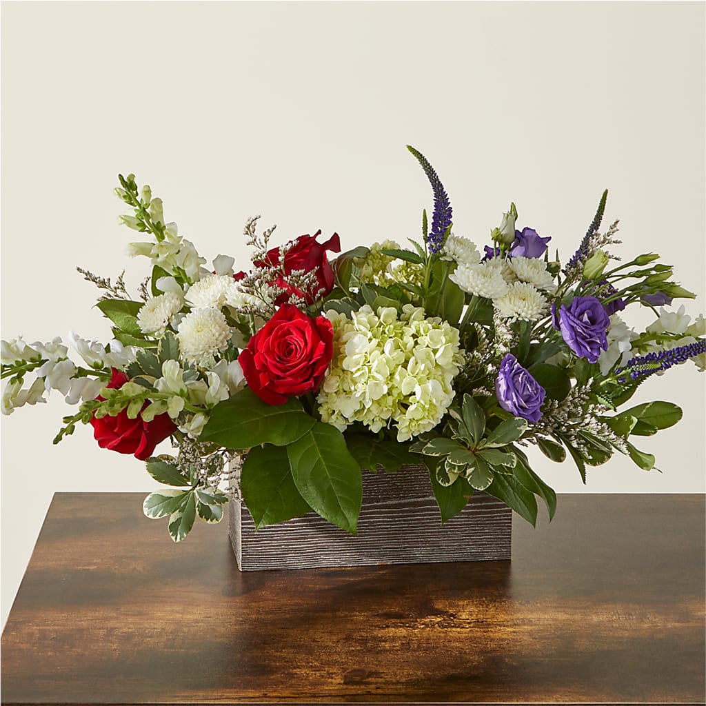 Sweet Magnolia Bouquet – White Lilies N Paradise, Kokomo IN