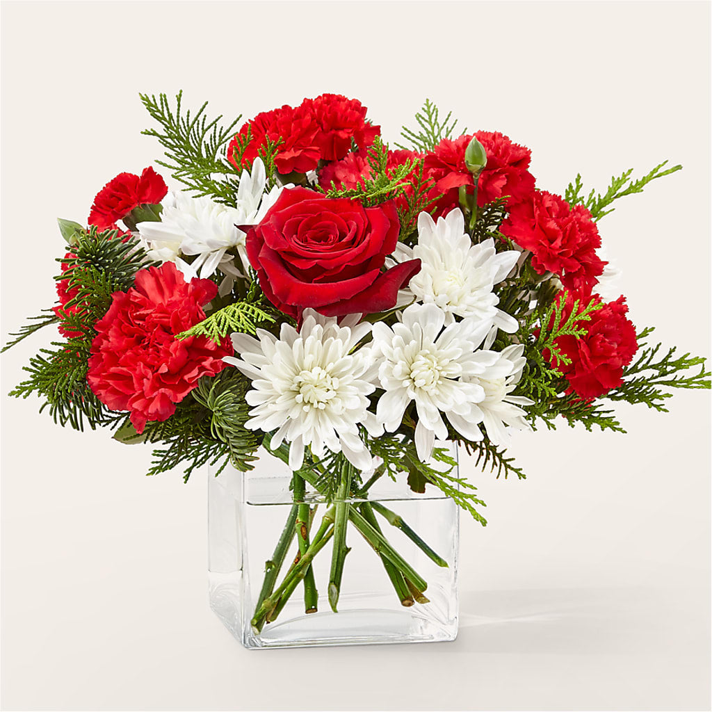 Peppermint Chill Bouquet – White Lilies N Paradise, Kokomo IN