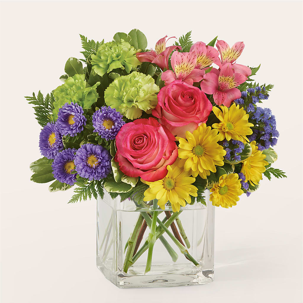 Candy Jar Bouquet – White Lilies N Paradise, Kokomo IN