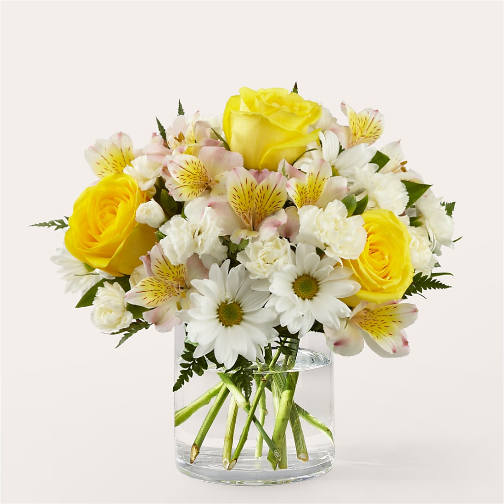 Gleeful Bouquet – White Lilies N Paradise, Kokomo IN