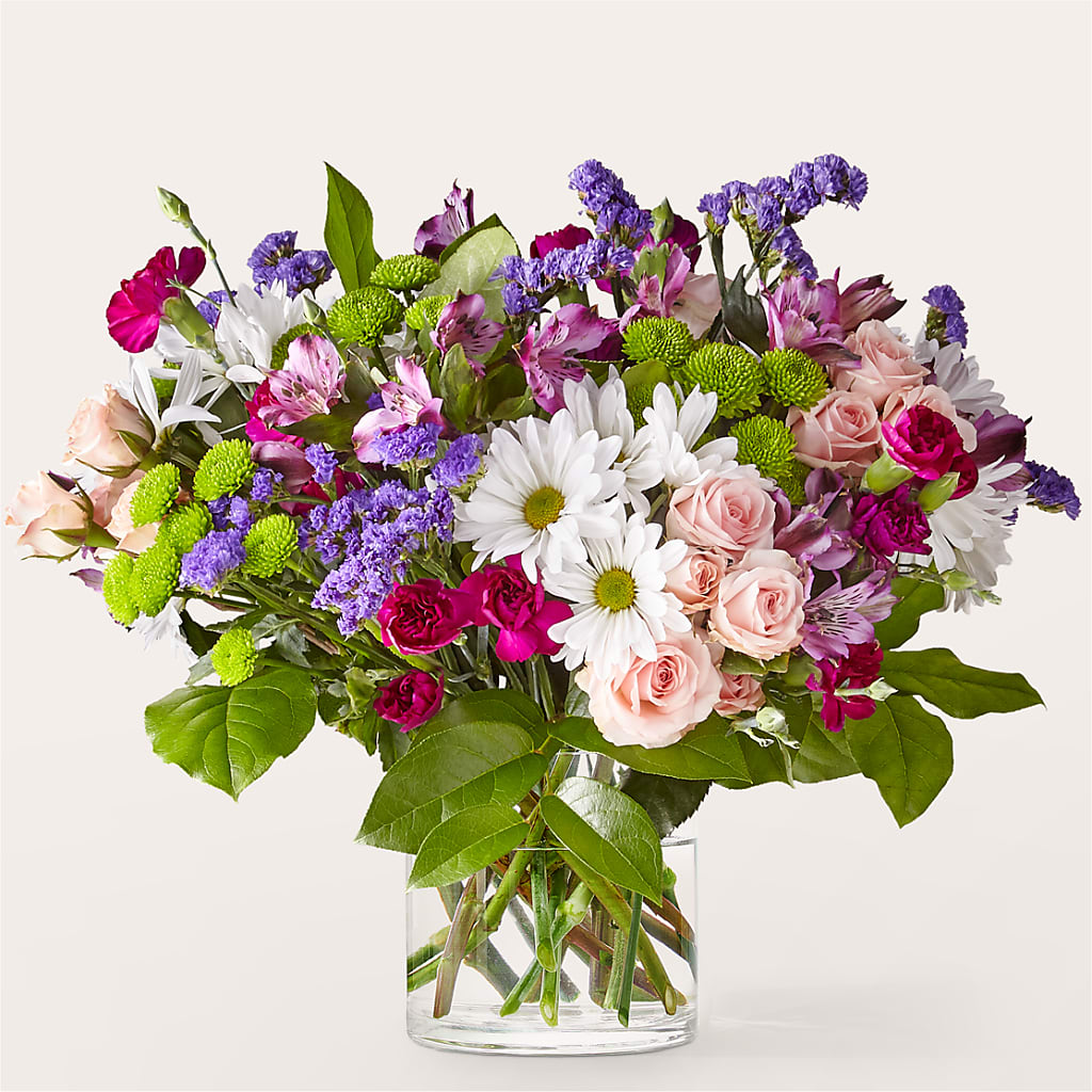Wild Berry Bouquet – White Lilies N Paradise, Kokomo IN