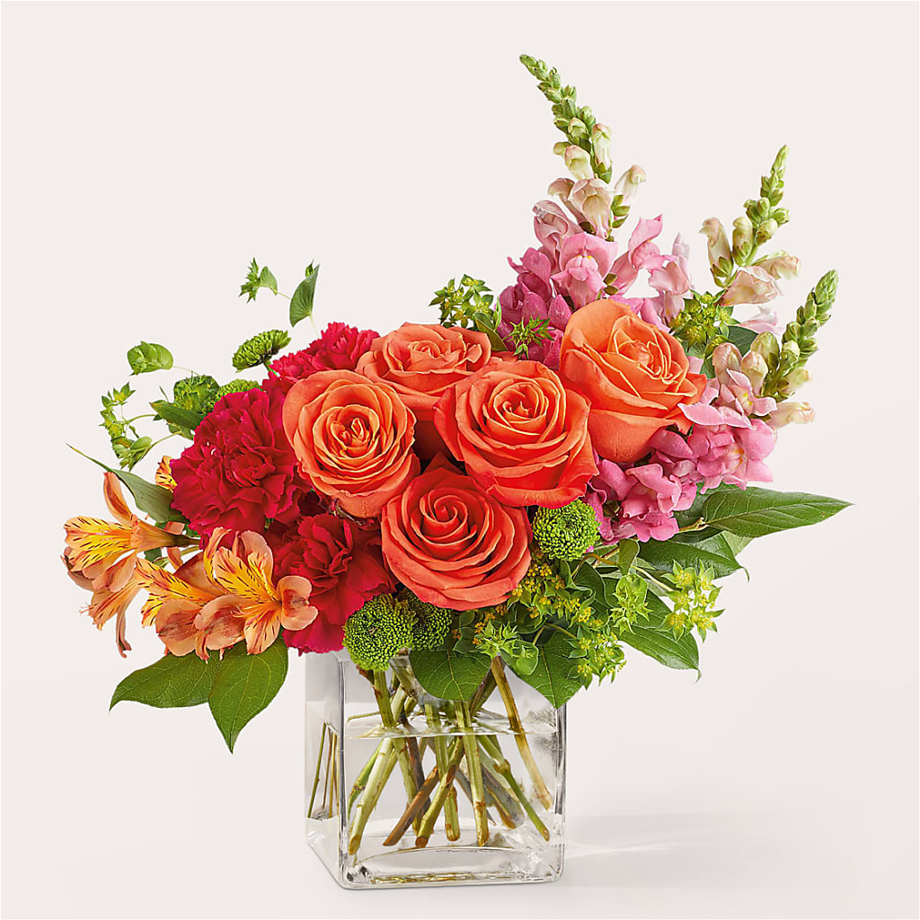 Cosmopolitan Bouquet – White Lilies N Paradise, Kokomo IN