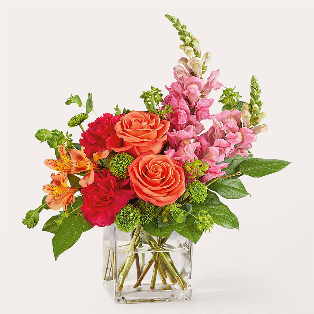 Cosmopolitan Bouquet – White Lilies N Paradise, Kokomo IN