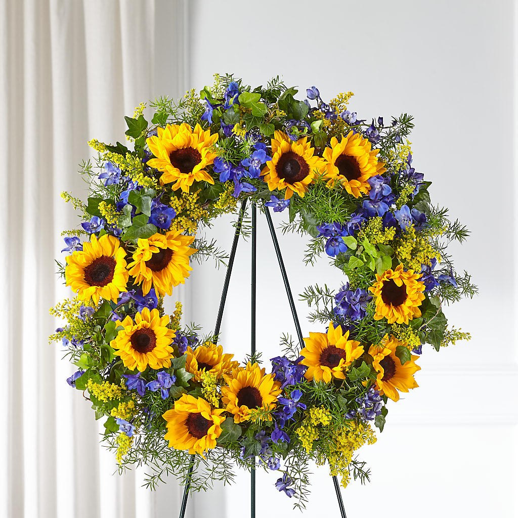 Bright Rays Wreath – White Lilies N Paradise, Kokomo IN