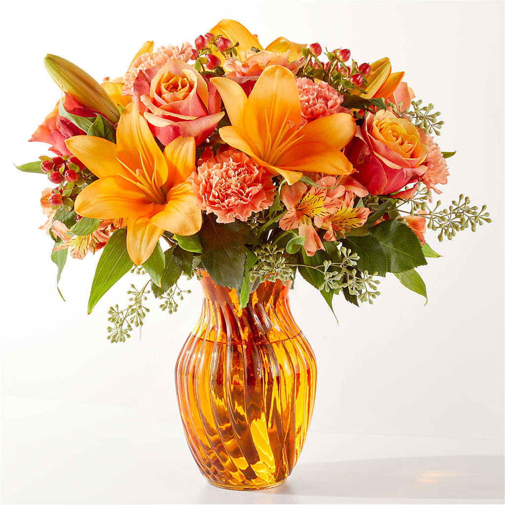 Afternoon Light Bouquet – White Lilies N Paradise, Kokomo IN