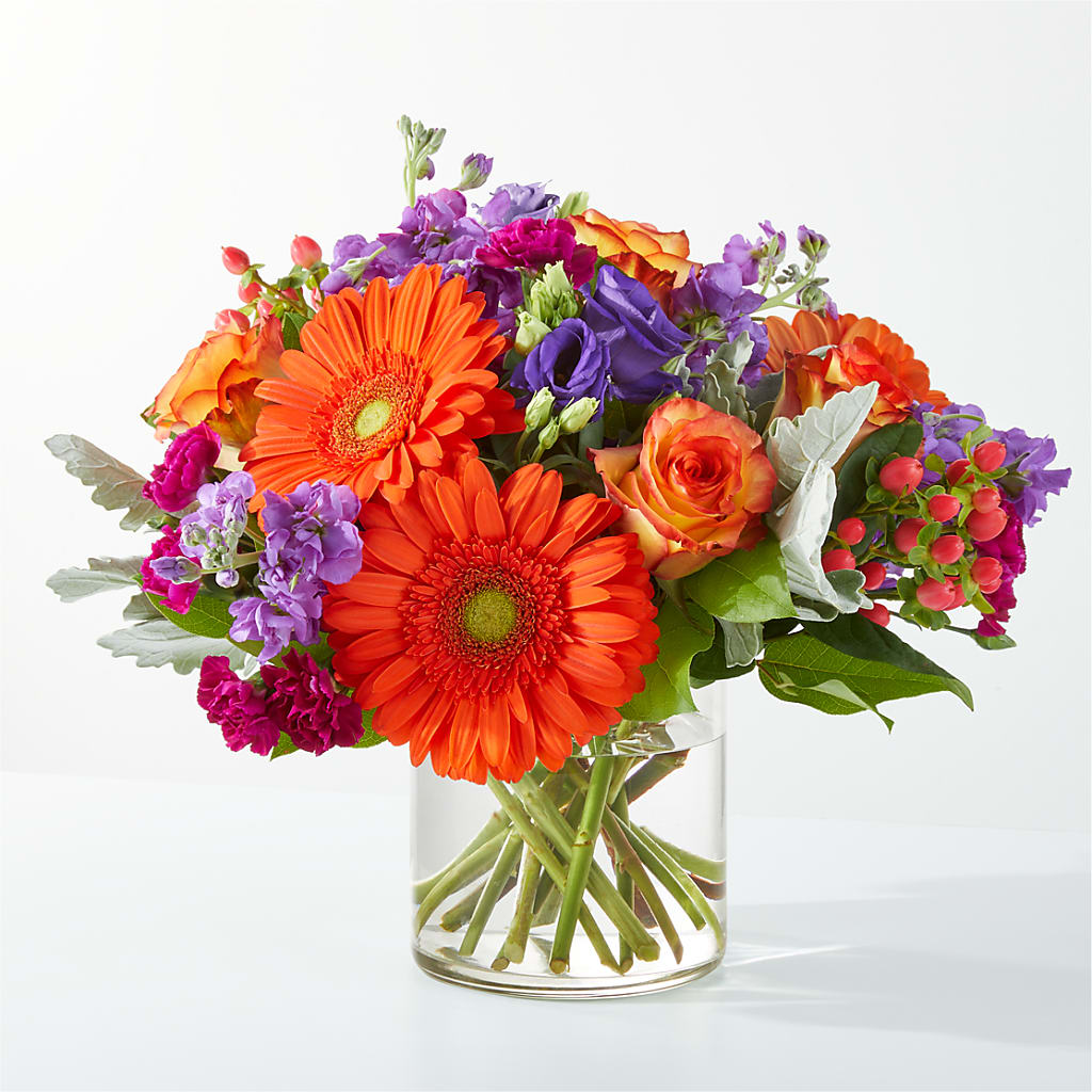 Sangria Bouquet – White Lilies N Paradise, Kokomo IN