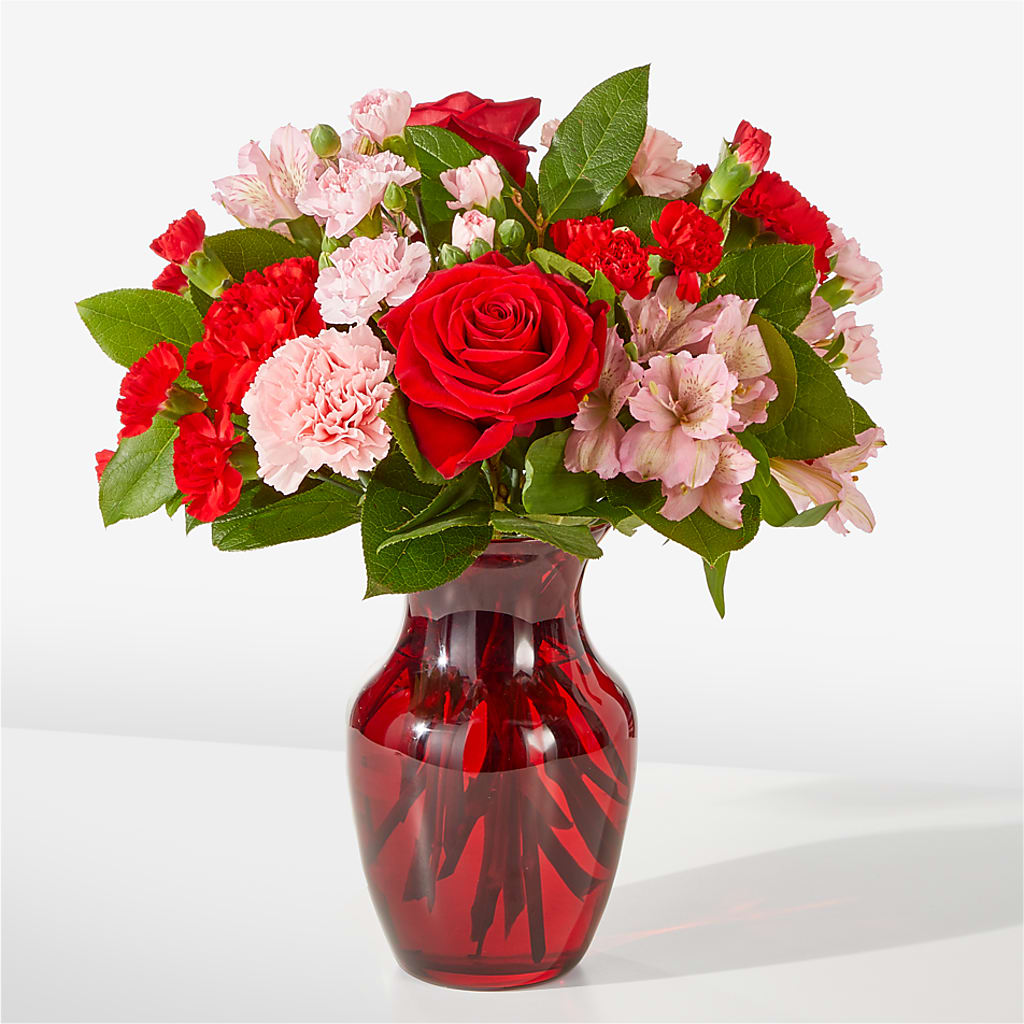 Candy Kisses Bouquet – White Lilies N Paradise, Kokomo IN