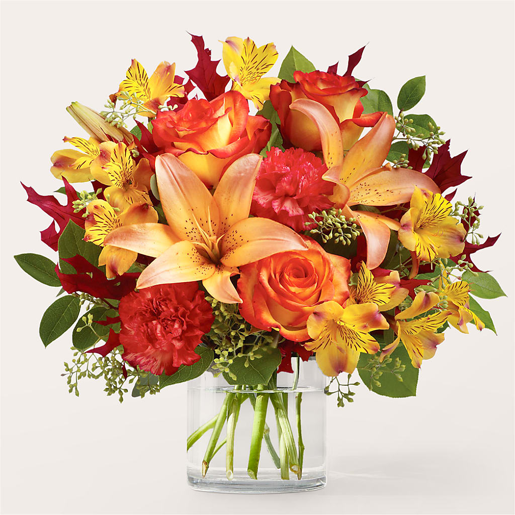 Pecan Pie Bouquet – White Lilies N Paradise, Kokomo IN