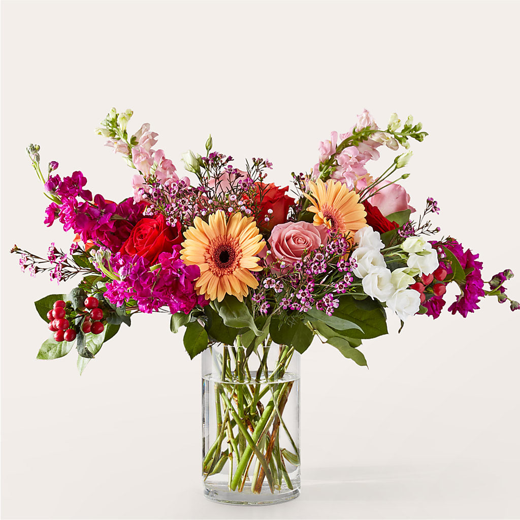 Renaissance Luxury Bouquet – White Lilies N Paradise, Kokomo IN