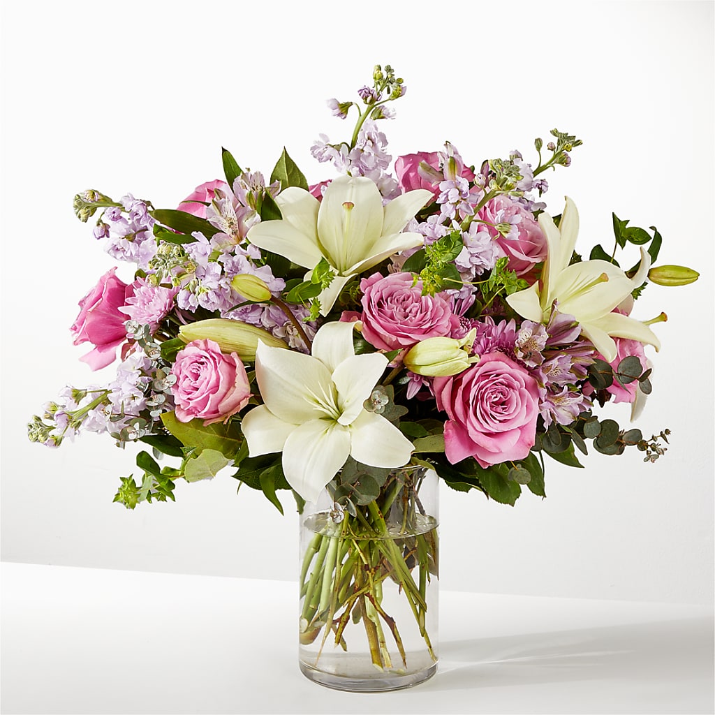 Daydreamer Bouquet – White Lilies N Paradise, Kokomo IN