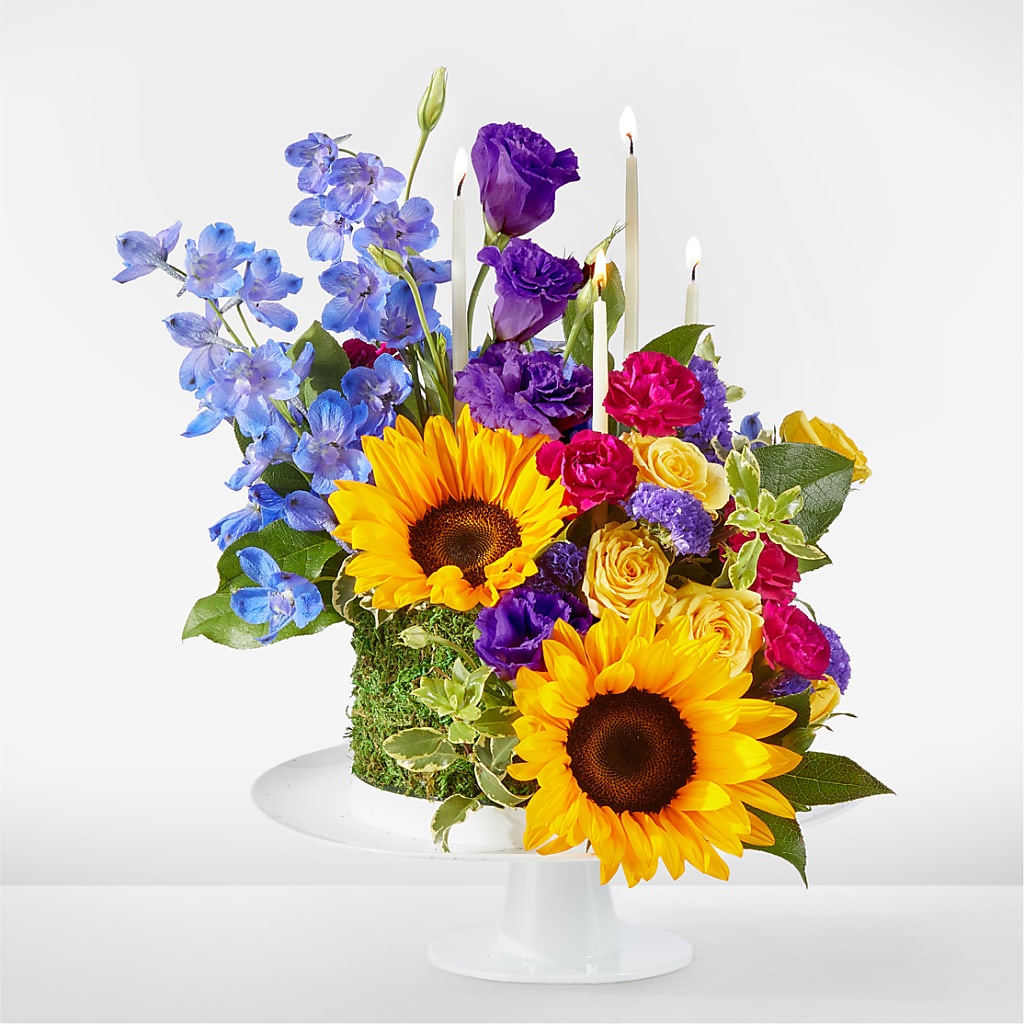 Star of the Day Floral Cake – White Lilies N Paradise, Kokomo IN