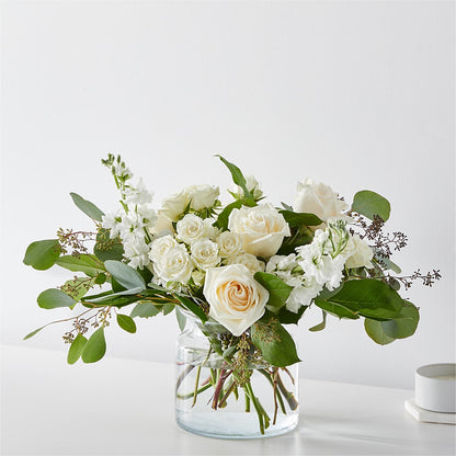 Fresh Linen Bouquet –  White Lilies N Paradise, Kokomo IN