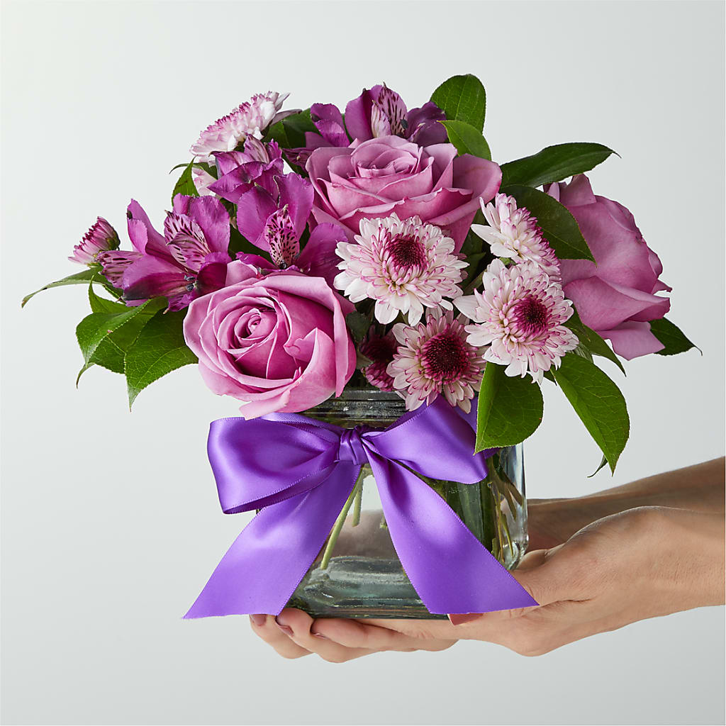 Sugarplum Bouquet –  White Lilies N Paradise, Kokomo IN