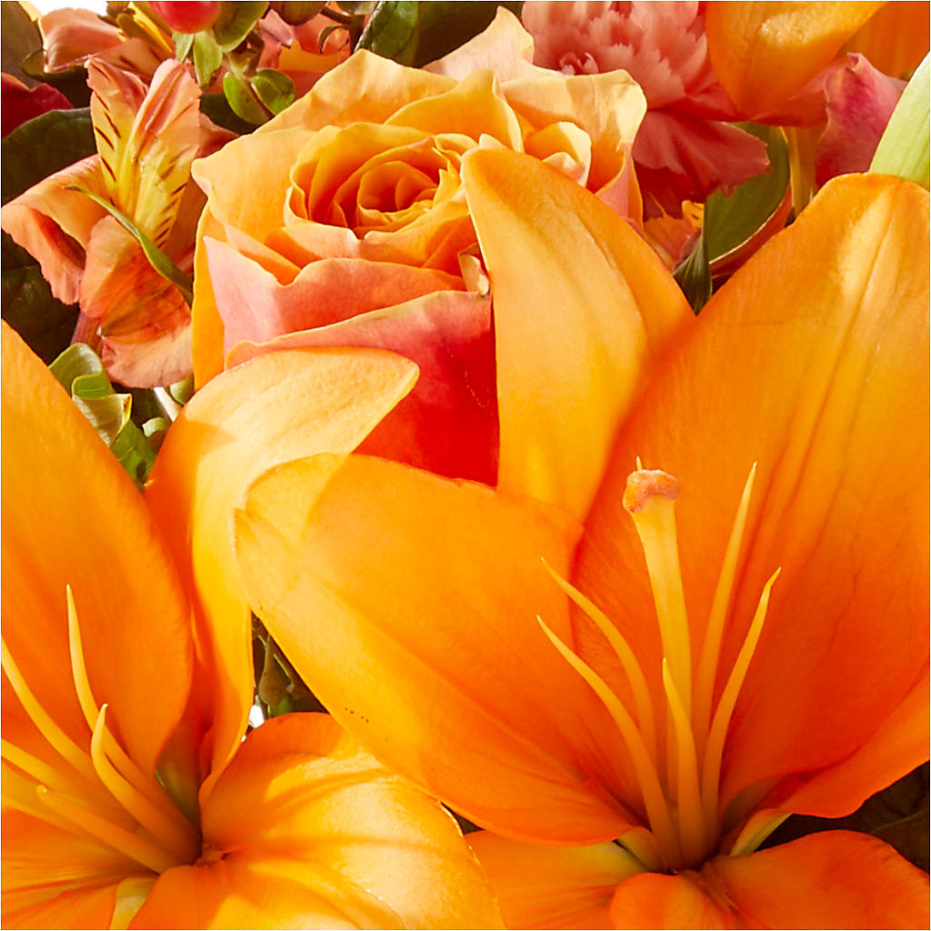 Afternoon Light Bouquet –  White Lilies N Paradise, Kokomo IN