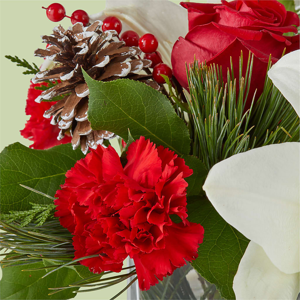 Glistening Icicles Bouquet –  White Lilies N Paradise, Kokomo IN