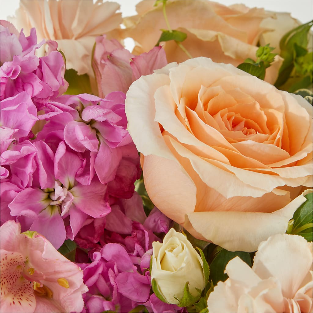 Paradise Bouquet –  White Lilies N Paradise, Kokomo IN