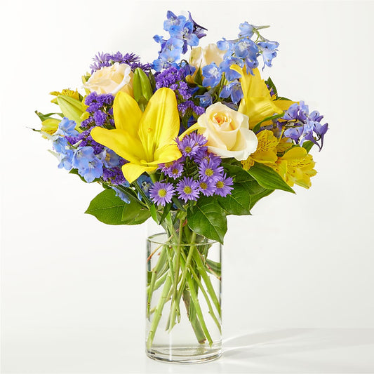 Limoncello Bouquet –  White Lilies N Paradise, Kokomo IN