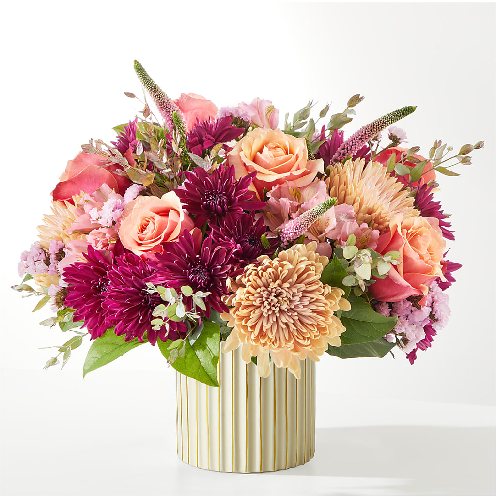 Berry Cobbler Bouquet with Ivory Vase –  White Lilies N Paradise, Kokomo IN