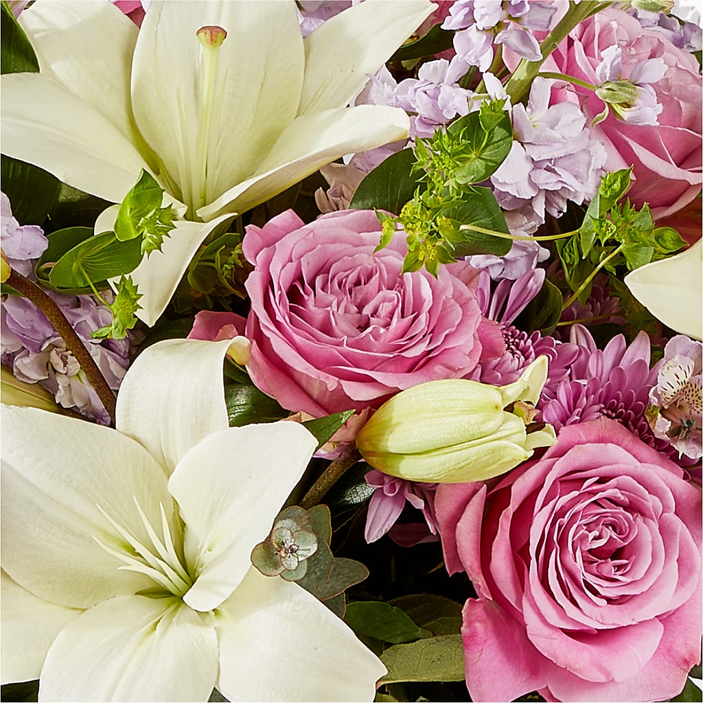 Daydreamer Bouquet –  White Lilies N Paradise, Kokomo IN